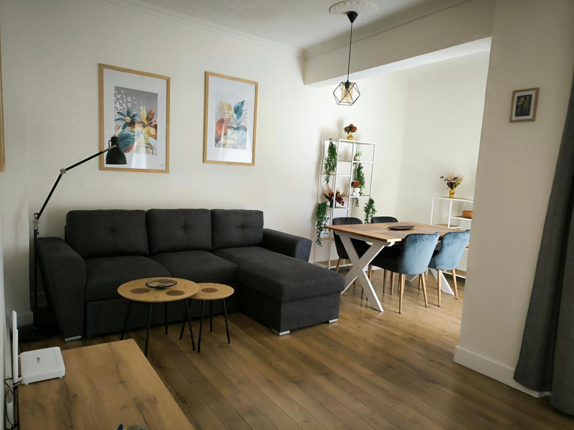 Port View, Veranda, 80 Sqm, Spacious Place For 6 Thessaloniki Exterior photo
